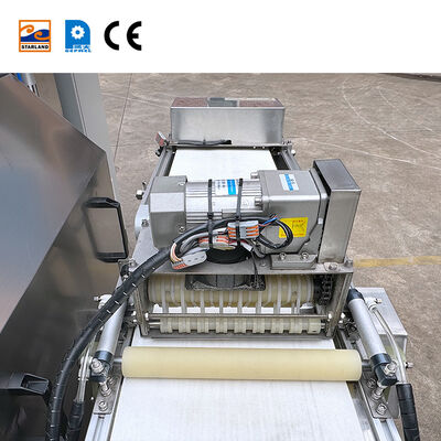 Automatyczna linia do produkcji bułek jajecznych wyposażona w automatyczną linię do produkcji bułek waflowych w celu zwiększenia wydajności produkcji